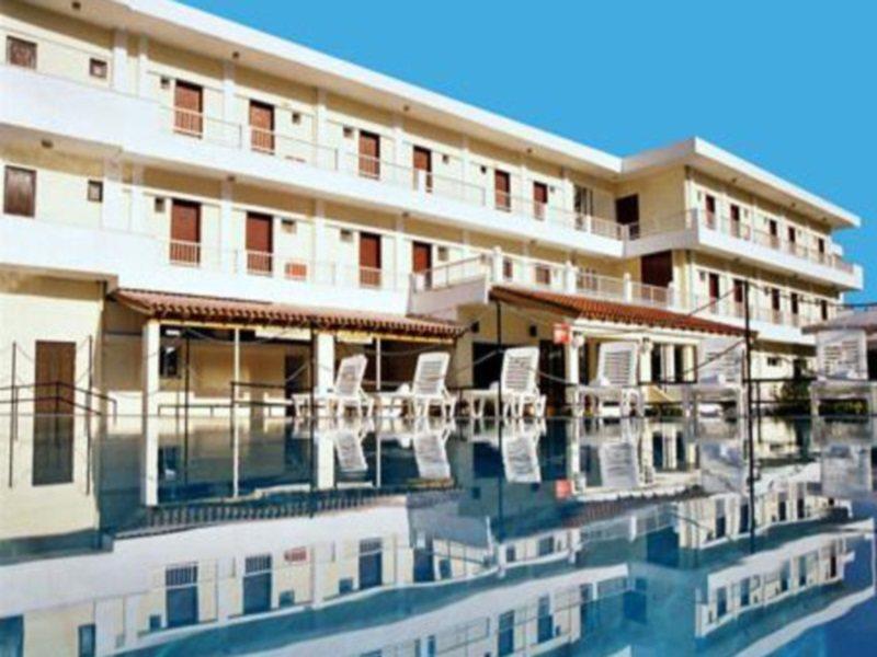 Hotel Prassino Nissi Moraitika Exterior foto