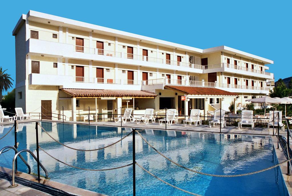 Hotel Prassino Nissi Moraitika Exterior foto